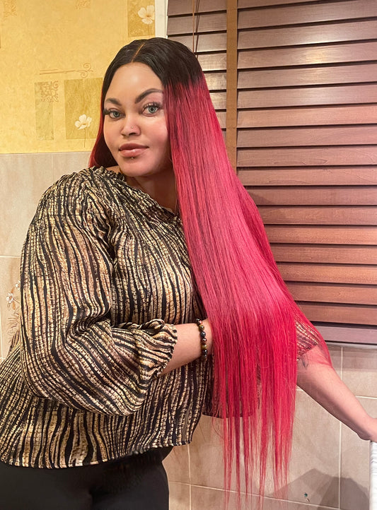 Lola - Perruque Closure Lisse 28 pouces en Cheveux Raw Hair de Luxe