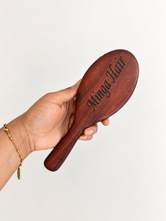 Brosse en bois Minga Hair – Édition Signature