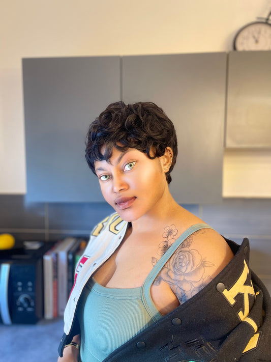 YAYA- Remy Hair Premium – Coupe Pixie Curly Naturelle